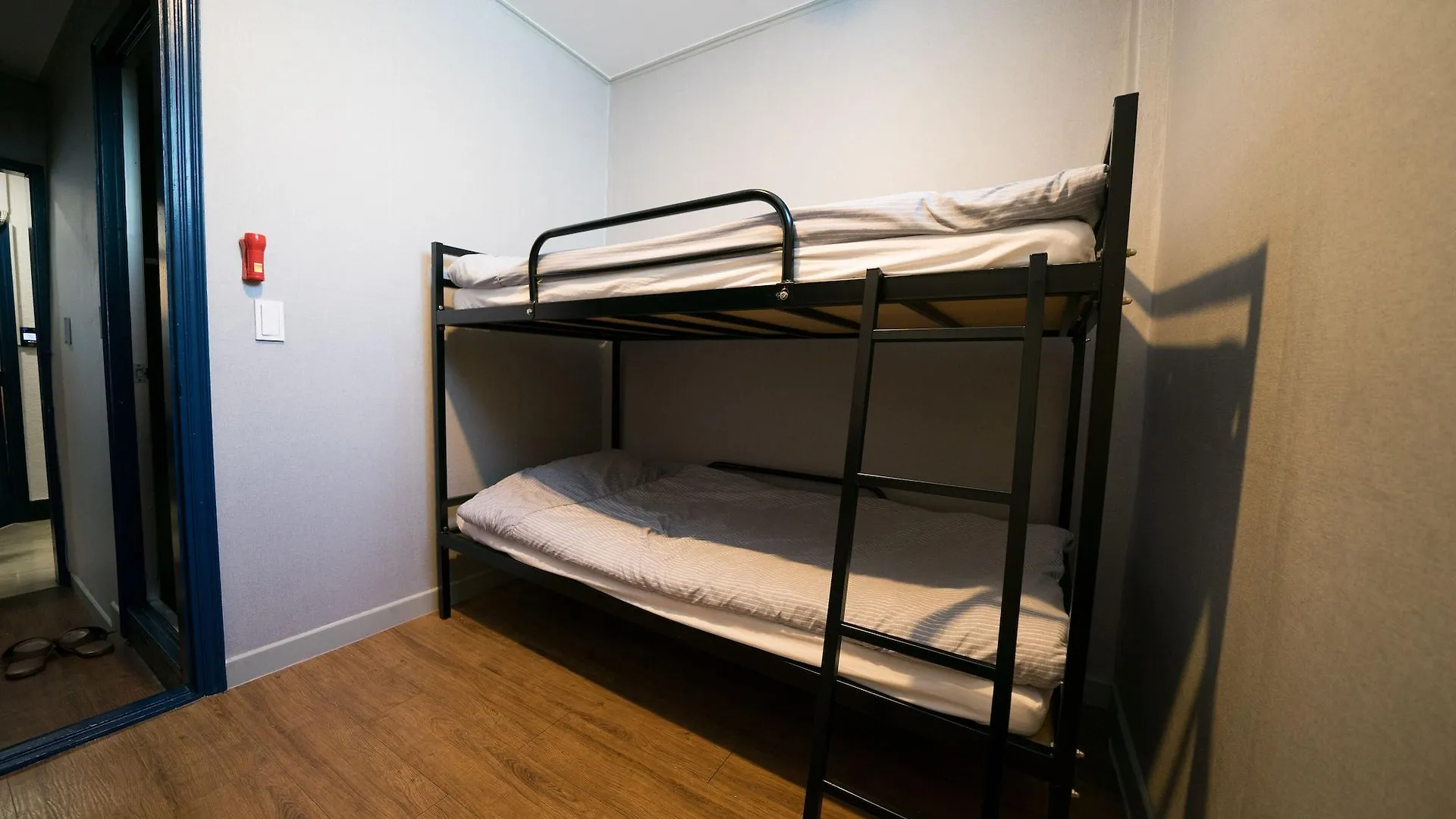 Beewon Guesthouse Seoul Hostel