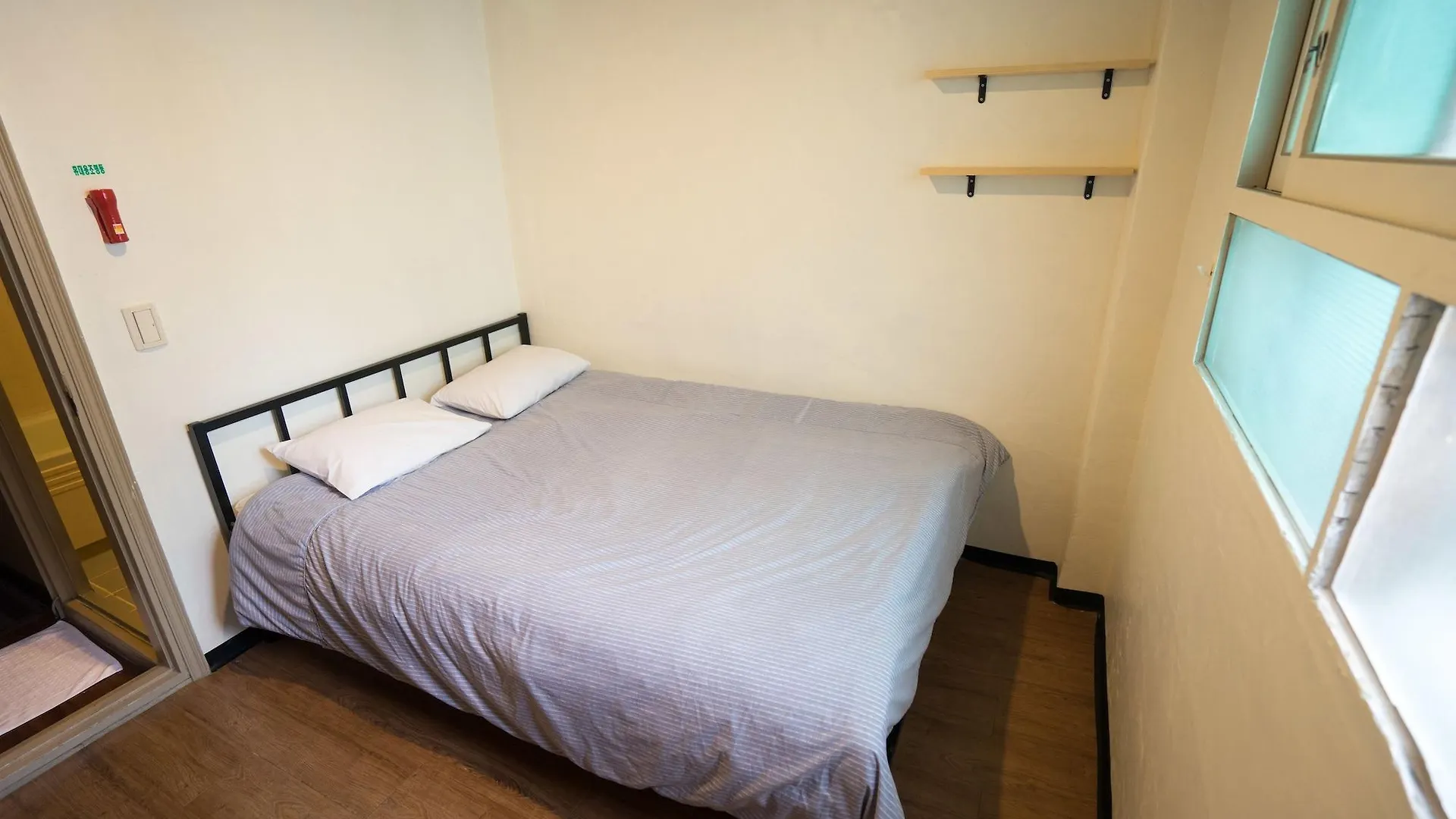 Beewon Guesthouse Seoul Hostel