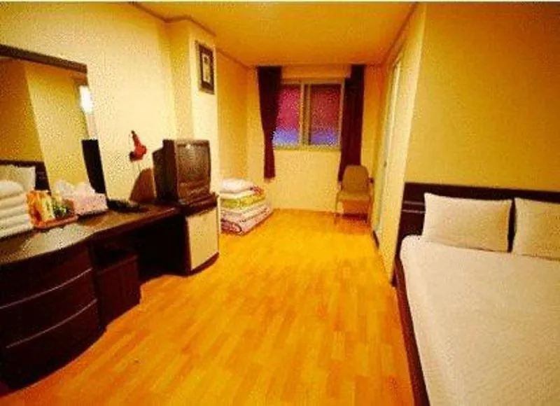 Beewon Guesthouse Seoul 0*,  South Korea