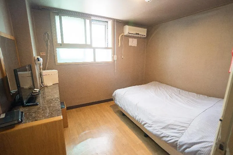 Hostel Beewon Guesthouse Seoul South Korea