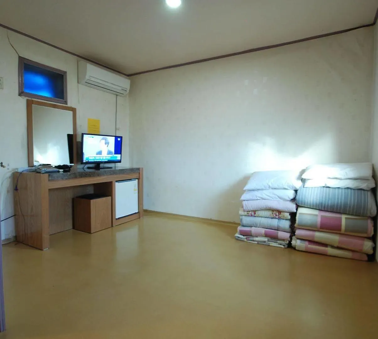 Hostel Beewon Guesthouse Seoul